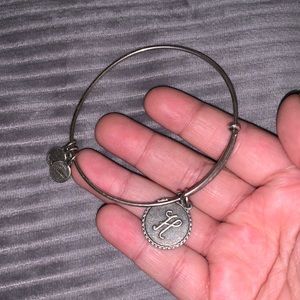 H initial bracelet